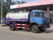 國四東風(fēng)145單橋灑水車圖片