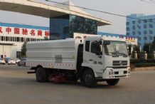 東風(fēng)天錦國四掃路車圖片