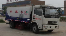 東風(fēng)福瑞卡掃路車圖片