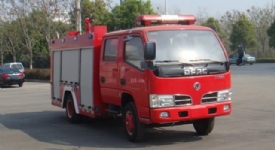 水罐消防車圖片
